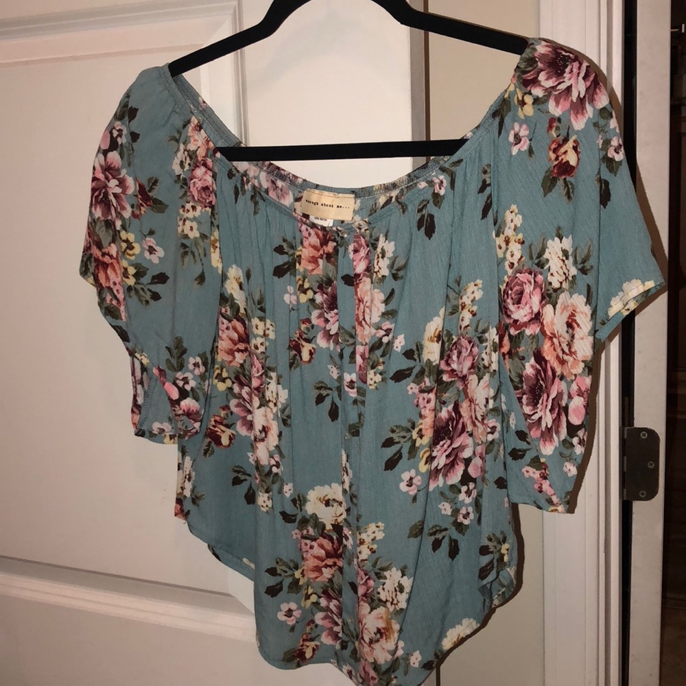 Blue floral women’s top